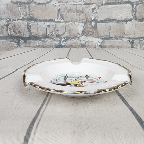 Vintage Royal Albert Curling Ashtray England Bone China Gold Guild Edge - Picture 5 of 9